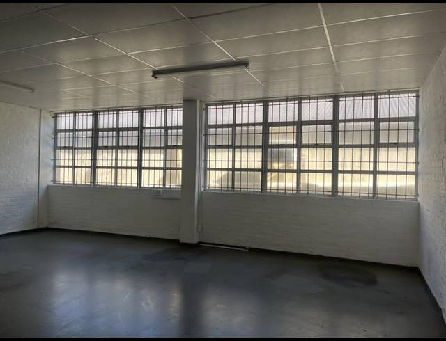 INDUSTRIAL PROPERTY TO RENT IN PAARDEN EILAND